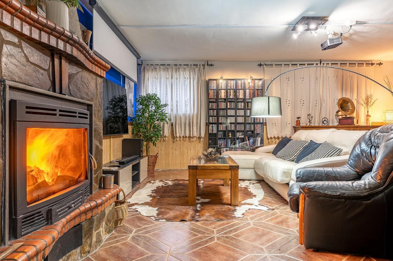 이요라 Casa De Amigos La Latina Con Piscina, Chimenea Y Barbacoa 빌라 외부 사진